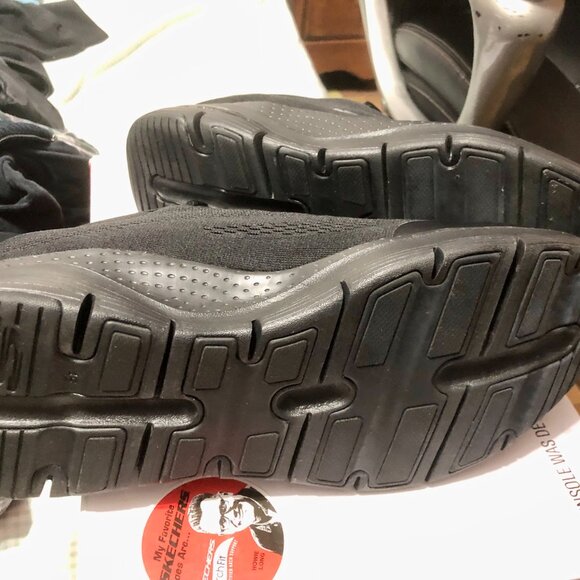 NIB SKECHERS ARCH FIT MENS BLACK EXTRA WIDE FIT WALKING SHOES SIZE 11 232040WW - Picture 5 of 7